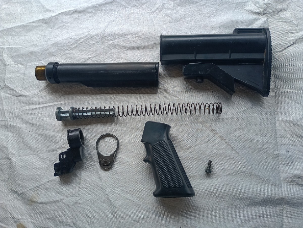 MGC製モデルガン M16、M4、AR15系グリップ、ストック等