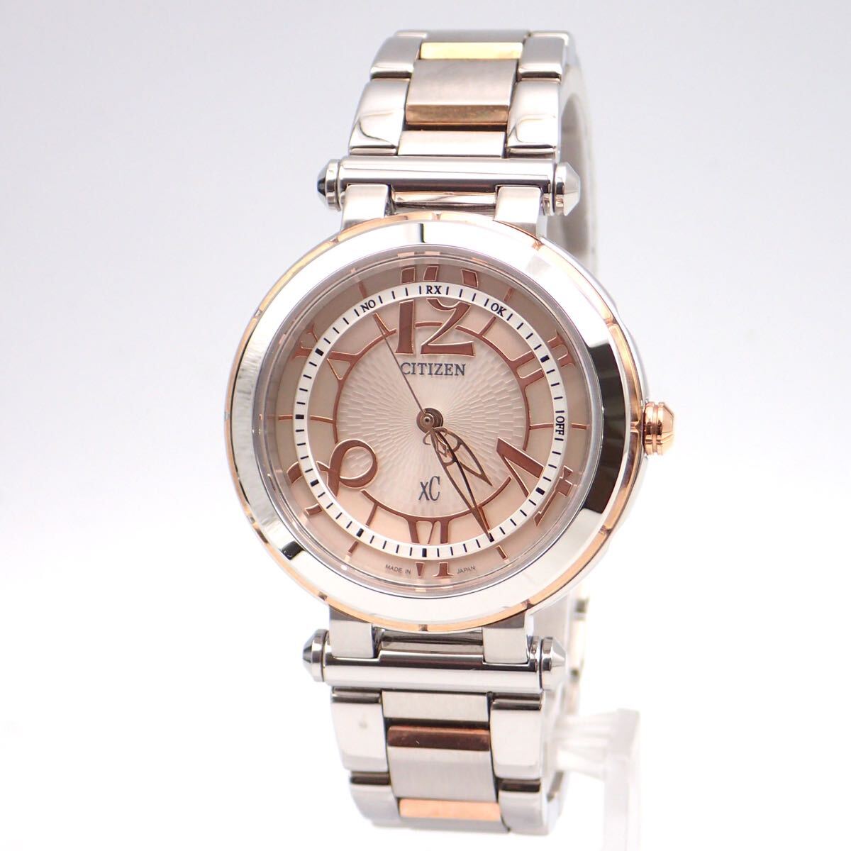 お05061【美品】CITIZEN シチズン/xC クロスシー/電波ソーラー/レディース腕時(shí)計(jì)/コンビ/H336-T013023/ジャンク