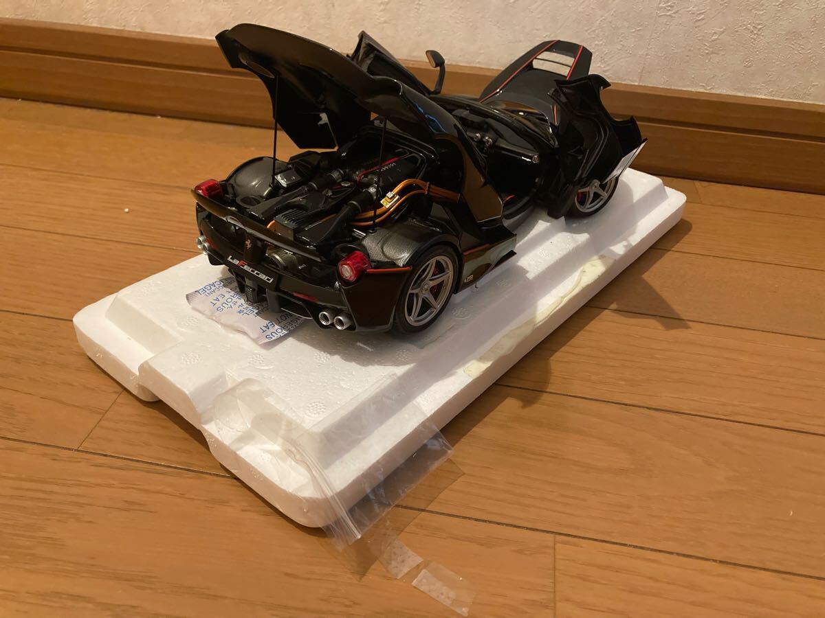  литье под давлением открыть настежь .BBR 1/18 Ferrari la Ferrari aperutaA Minichamps BBR x PMA MINICHAMPS Exclusive La Ferrari Aperta 1