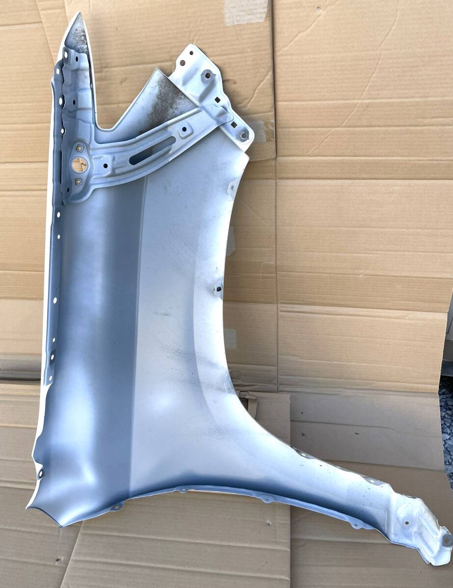 トヨタ・ランクル　プラド　TRJ150　純正　左側 フェンダー(中古品)_画像7