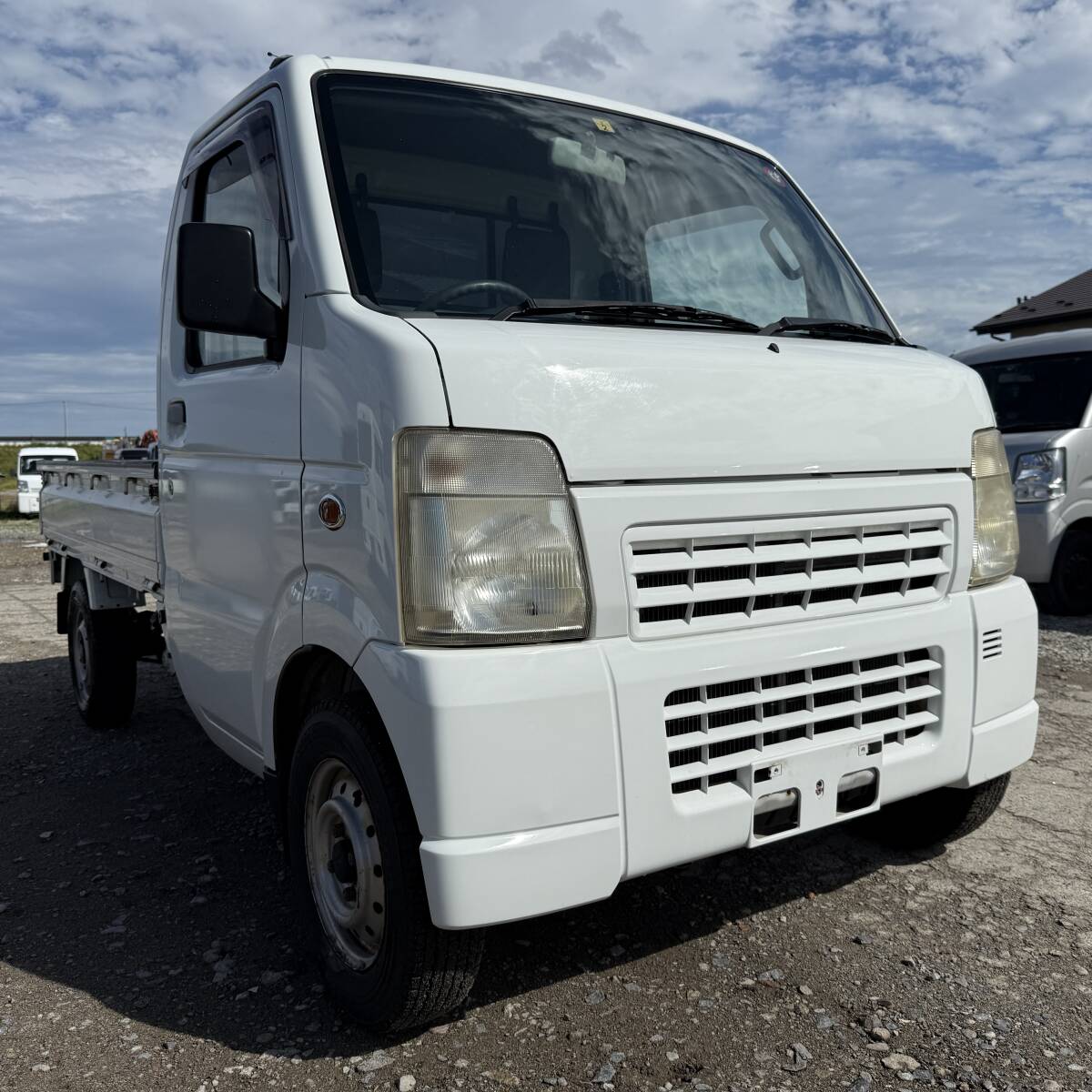 キャリイトラック KC 車検満タン9年7月まで 楽々AT オートマ 切替4WD エアコン パワステ 事故?修復歴なし 現(xiàn)場仕事や農(nóng)作業(yè)に 軽トラック