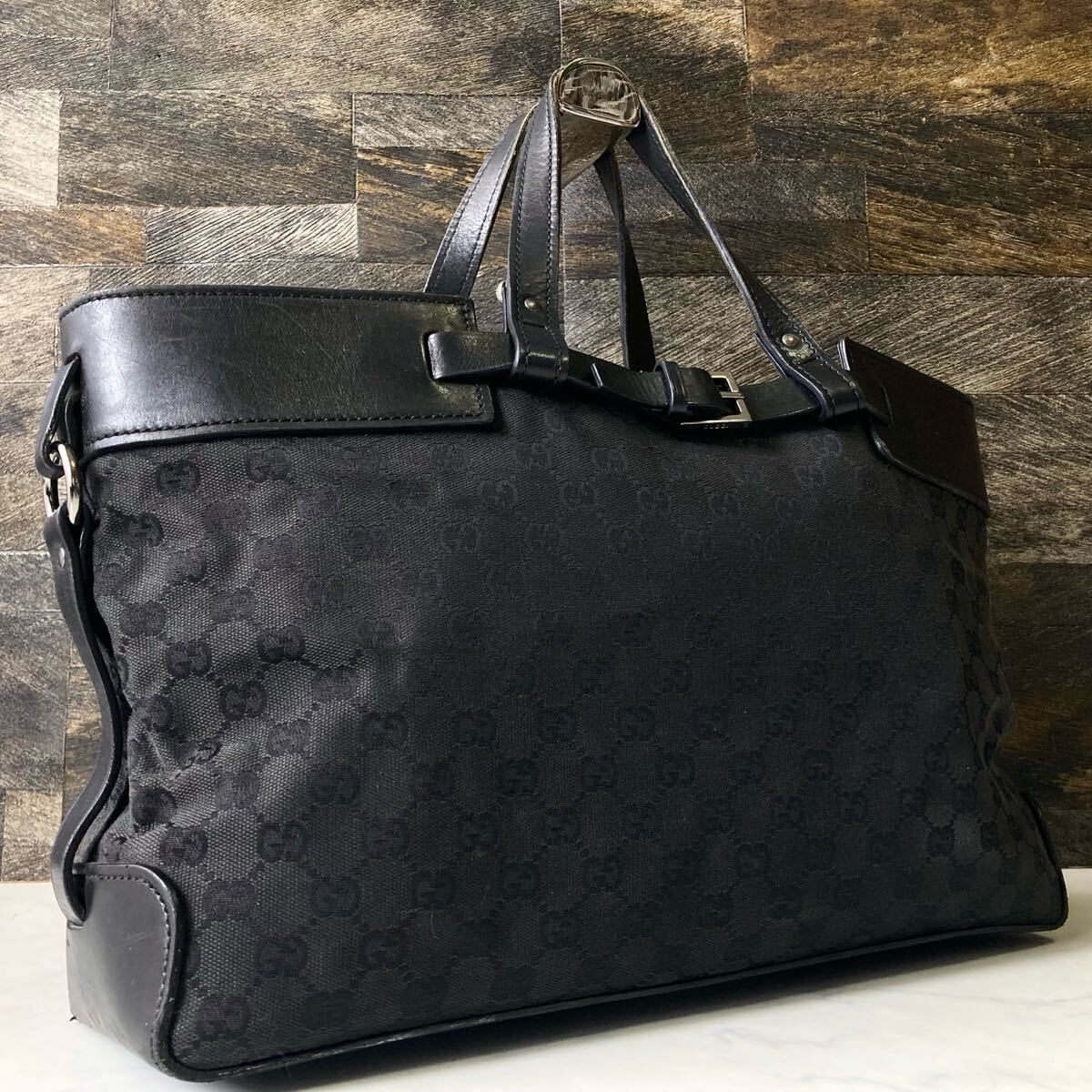 美品✨GUCCI グッチ トートバッグ ビジネスバッグ A4収納 ブラック Yahoo!オークション - 人気/A4収納 グッチ GUCCI メンズ