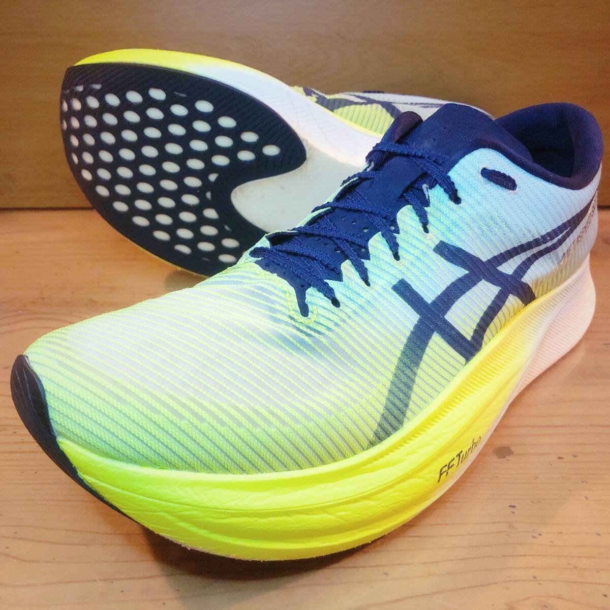 【美品／完売モデル】 Asics/ Metaspeed Sky+/ 28.0cm/ ハザードグリーン?スカイ/ アシックス メタスピードスカイ+ プラス