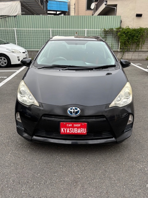 黒トヨタアクアH25,走行距離210000KM