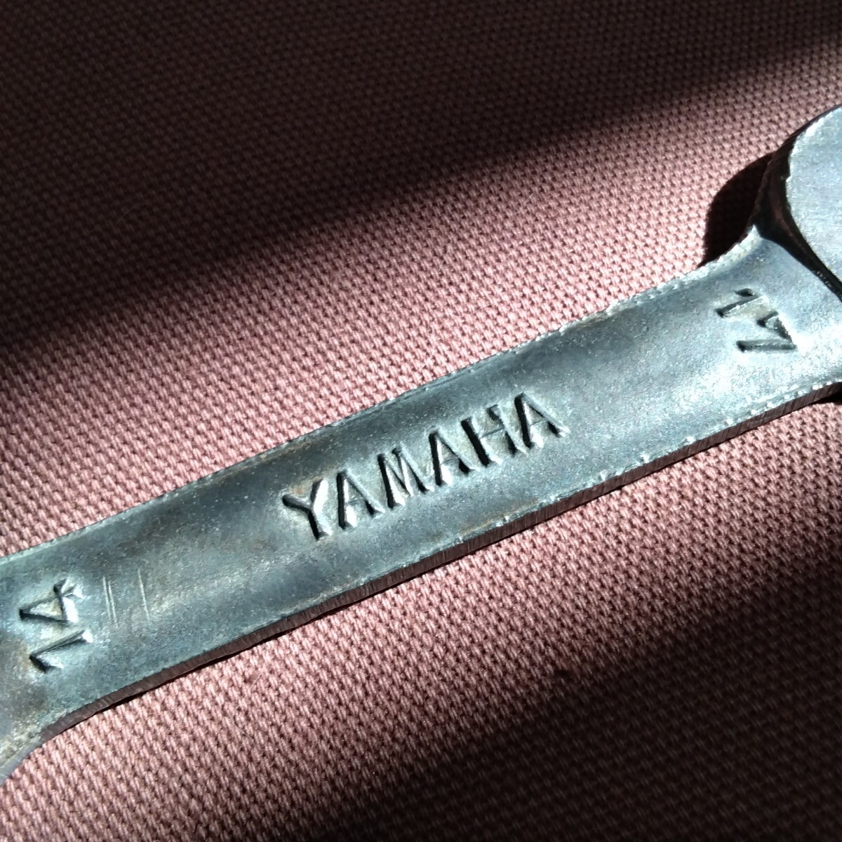 Yamaha двигатель обслуживание для инструмент погруженный в машину инструмент обе . ключ wrench размер надпись 14mm..17mm. YAMAHA общая длина 146.2mm. навесной мотор Jet Ski SR SDR SRX
