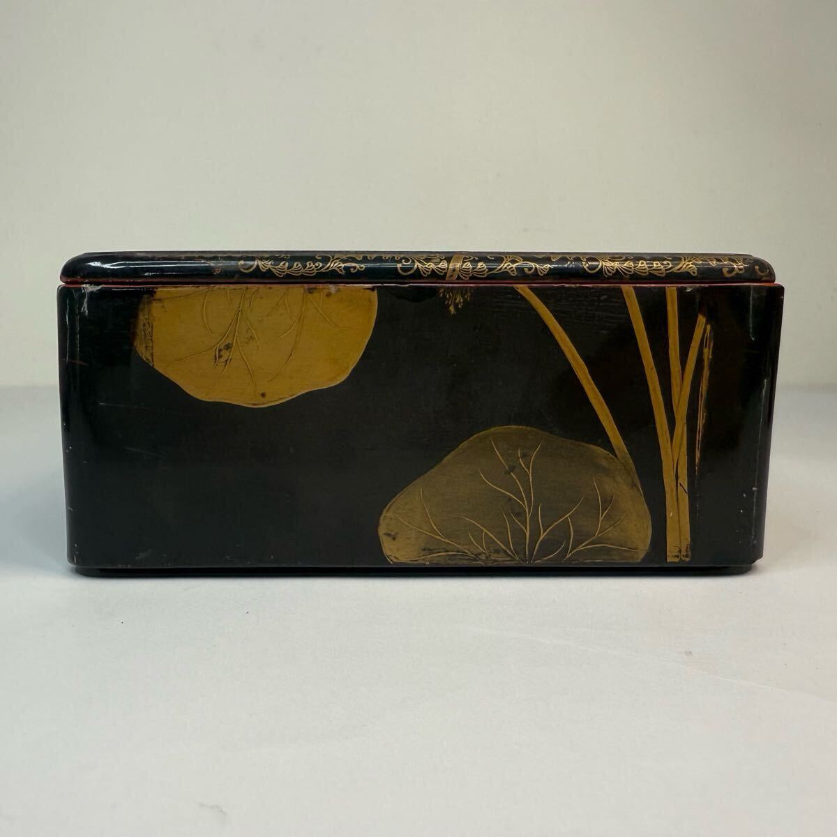 古美術 文箱 漆器 硯箱 小物入れ 蒔絵 花草図 蓋物 骨董品(硯箱