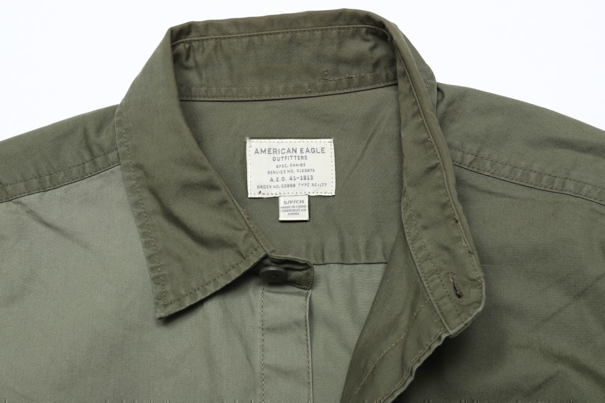 美品★AMERICAN EAGLE アメリカンイーグル★バイカラーデザイン長(zhǎng)袖ワイシャツ★S★カーキ深緑グリーン緑【本物保証】アーミーカラー