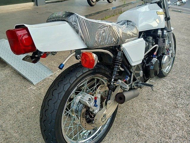 ゼファーχ　乗り出し価格　19056