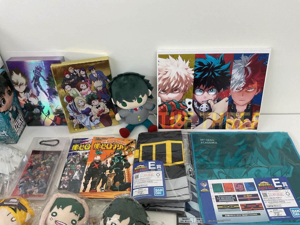 僕のヒーローアカデミア まとめ売り 100点 缶バッジ フィギュア