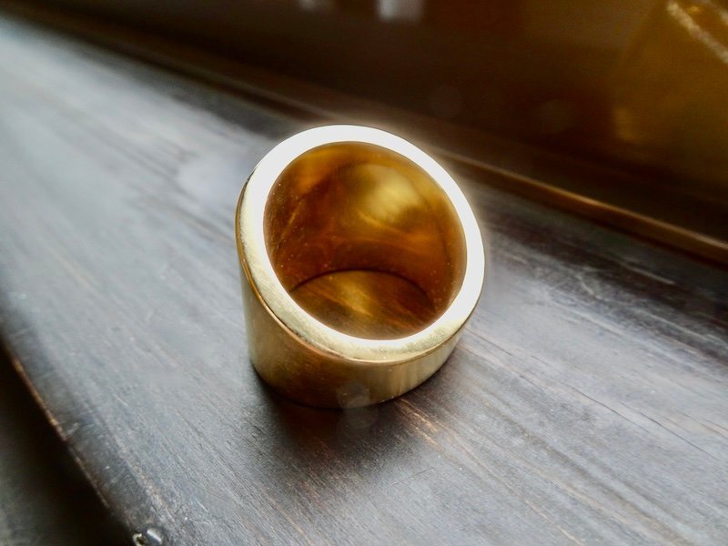 . хвост гравировка [ самая большая ширина 2.3cm самый маленький ширина 8mm, Gold flat удар . кольцо ] ручная работа 285b