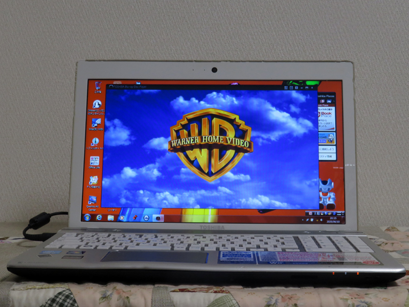 即決特典有★dynabook Qosmio★T752/T8FW PT752T8FBFW Win7/Corei7/8GB/160GB/3波 地デジ×BS×CS/Ｗチューナー