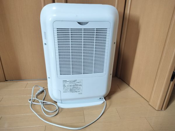 東芝 [ 衣類干燥除濕機 ] 洗濯物のおためし干燥にピッタリ RAD-DS63 検索:3/TOSHIBA/デシカント方式/除濕機/7畳～14畳/梅雨/2014年
