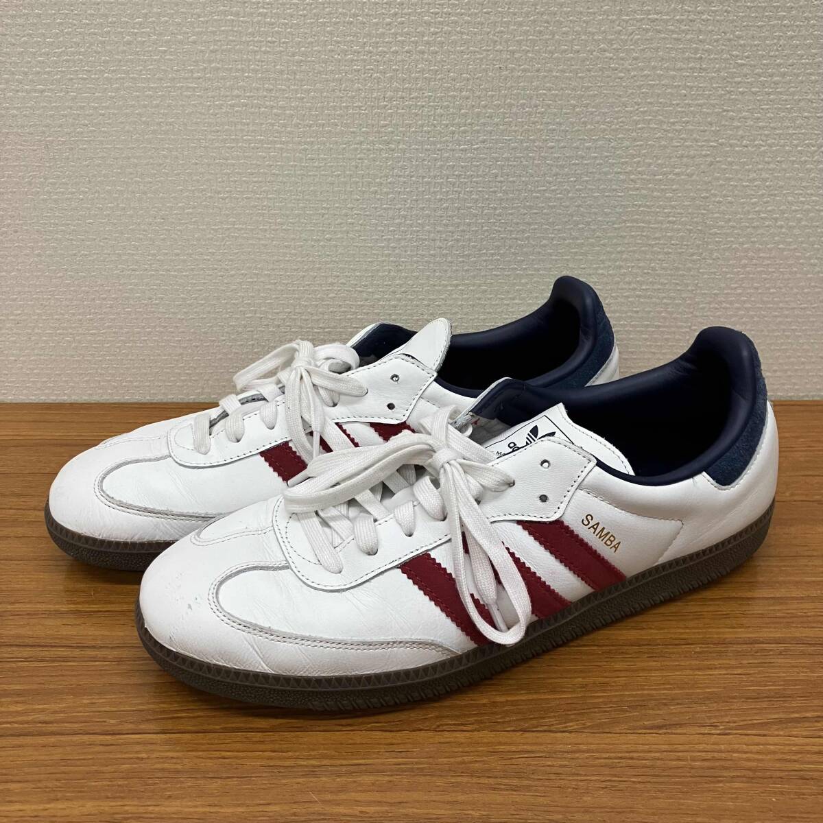 adidas Adidas SAMBA спортивные туфли 28.5cm белый красный 