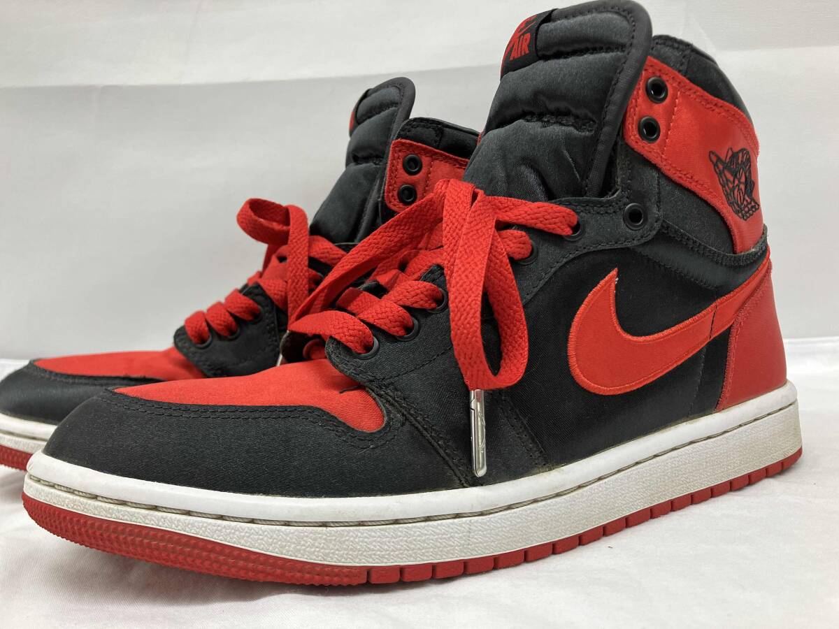 NIKE ナイキ　FD4810-061 エアジョーダン　1 HIGH OG Satin Bred ウィメンズシューズ　スニーカー サイズ25.5cm