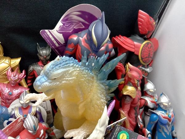  текущее состояние товар разнообразные Ultraman серия фигурка продажа комплектом комплект [ часть, Godzilla, rider есть ]o-b,ji-do, Gomora, серебристый ga, Gaya, The gi и т.п. 