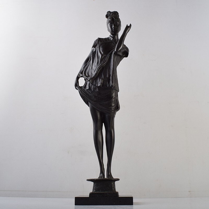 彫刻家 土田副正作 ブロンズ 「雲のように風のように」 置物