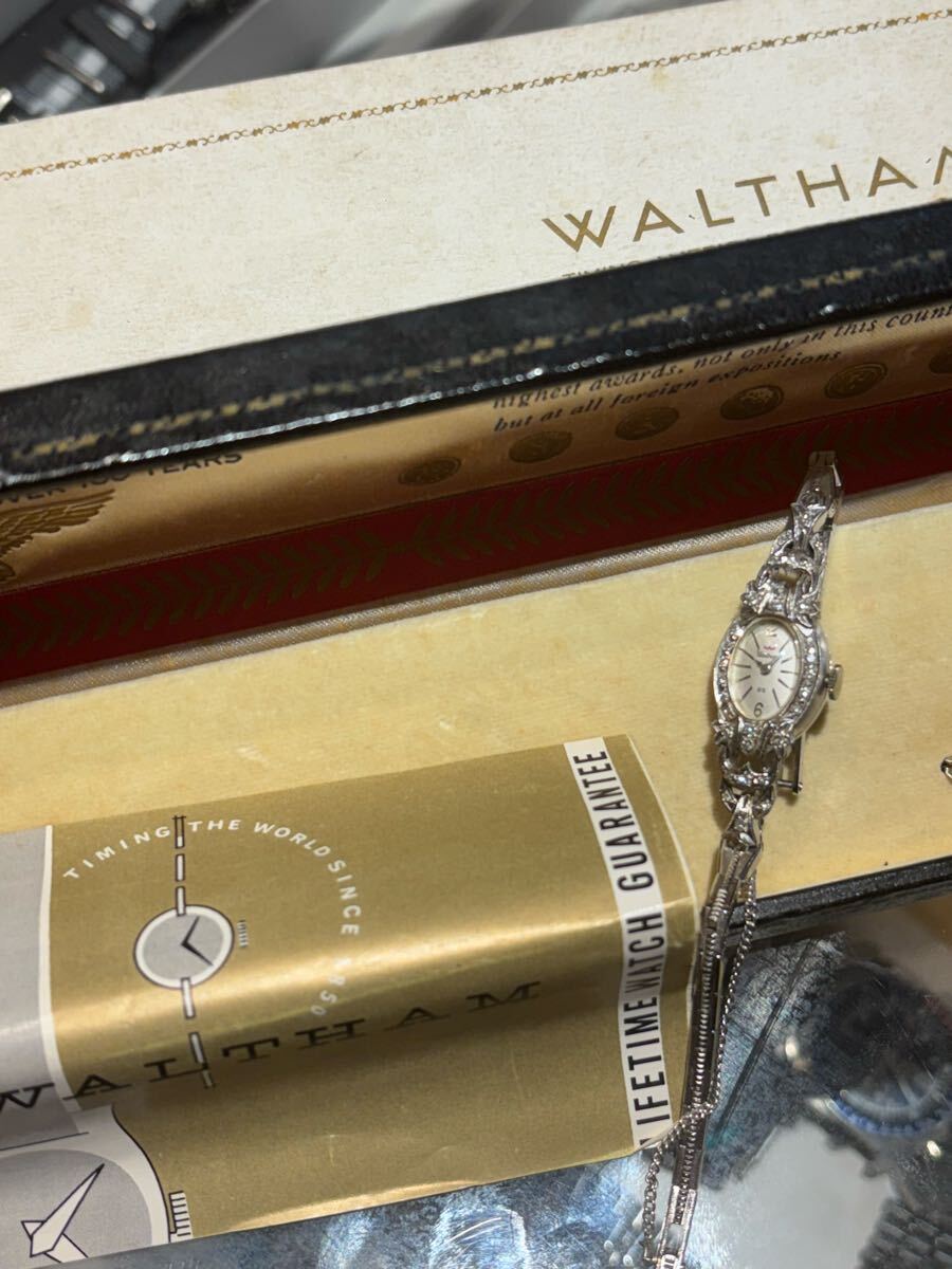 Waltham ウォルサム レディース 14K無垢ダイヤモンド 腕時計 ヴィンテージ品です。稼働品 激安です!_画像5