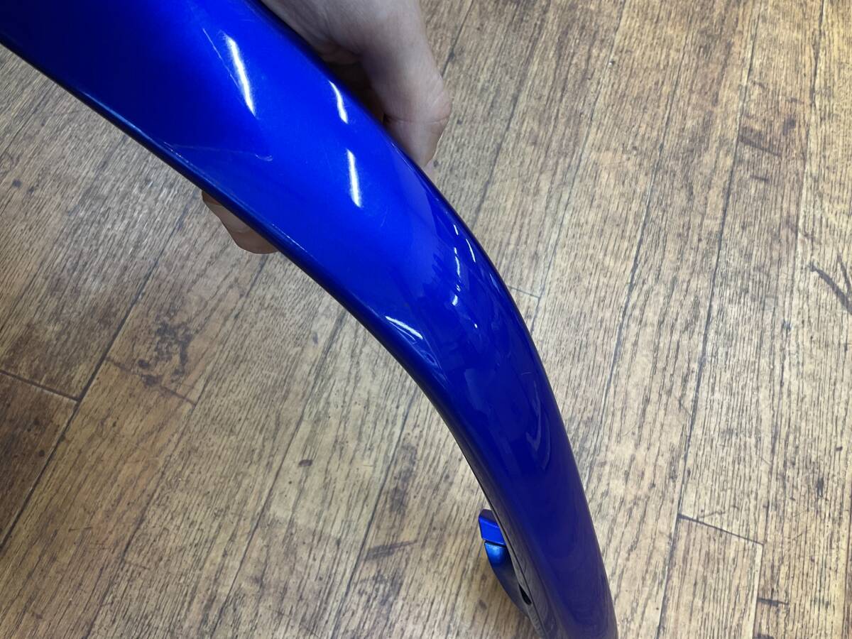 スカイウェイブ250　ピリオン　グラブバー　タンデムバー　左　中古　青　　　　　　　　　　　　　　　　　　 　　　　　S:G0 2410