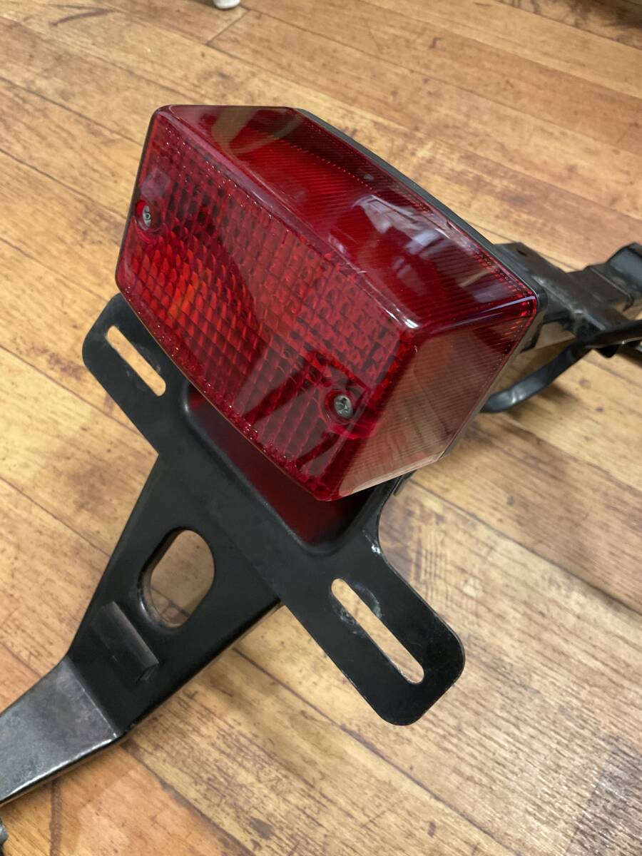 SUZUKI　グラストラッカー　テールランプ　中古　純正　　　　　　　　　　　　　　　　　　　　　　　　　　　　　S:F1　2506