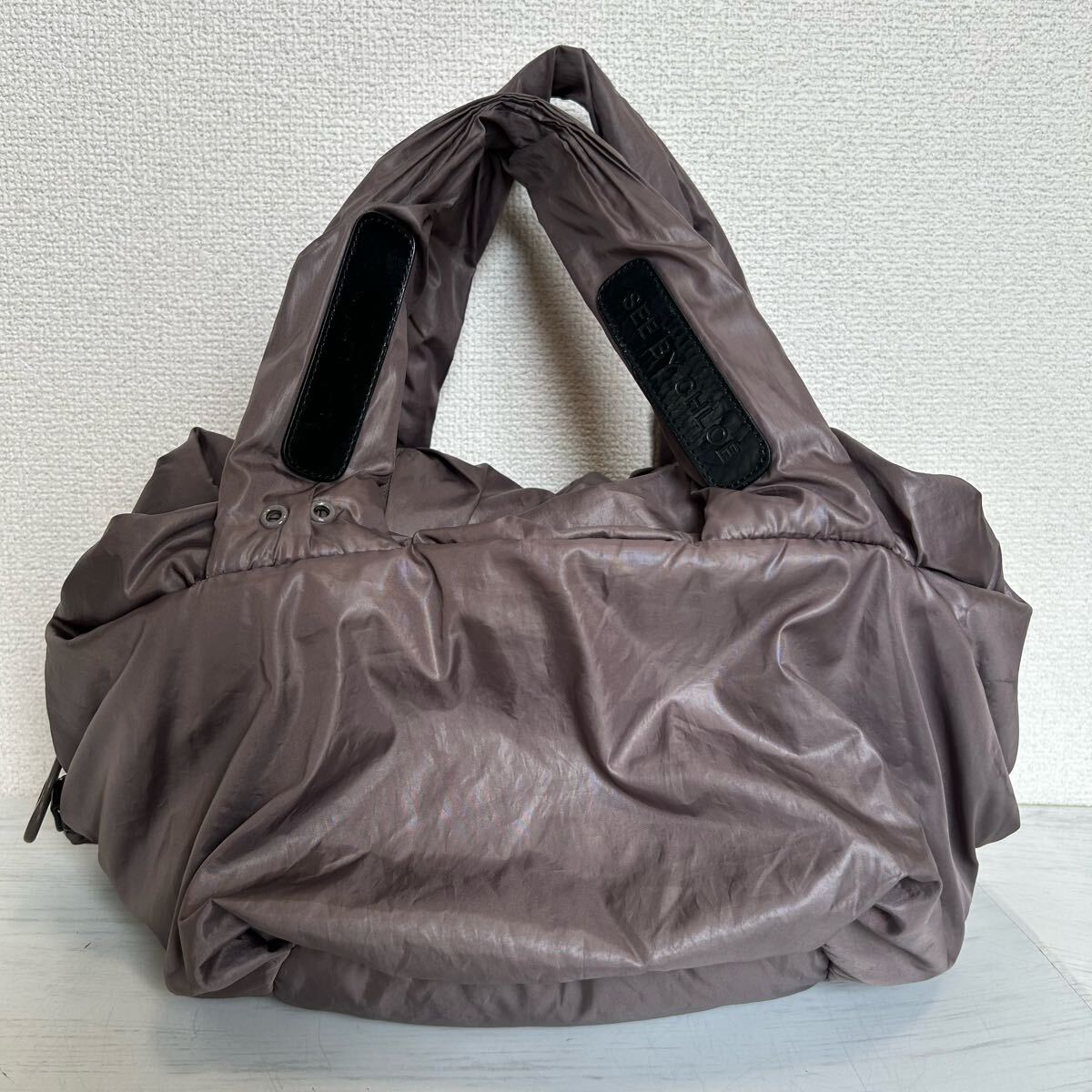 SEE BY CHLOE レディース トートバッグ マザーズバッグ ハンドバッグ ジョイライダー ナイロン 中綿 モコモコ 軽量 グレー ブランド 