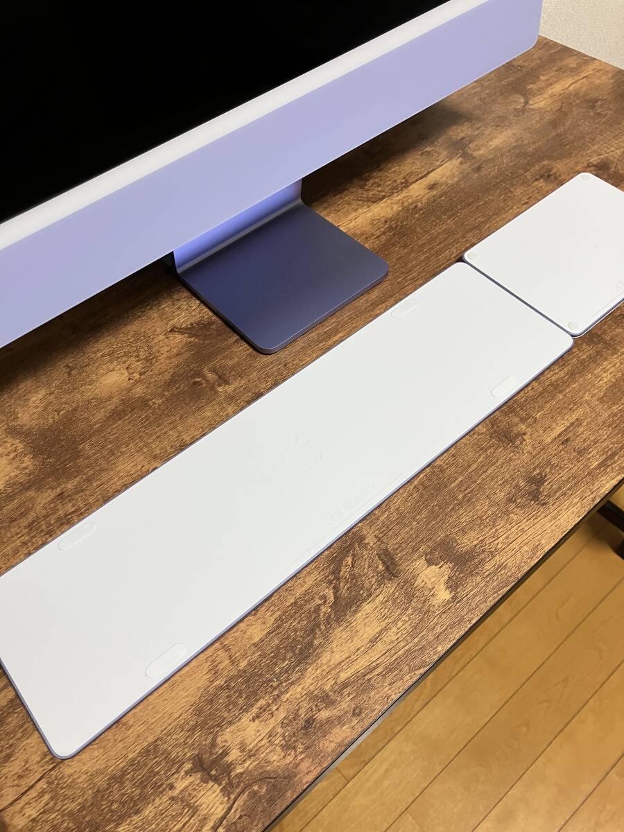  красивый Apple iMac 2020 24 дюймовый Apple M1 8GB SSD 512GB лиловый цифровая клавиатура имеется Magic Keyboard рабочее состояние подтверждено 