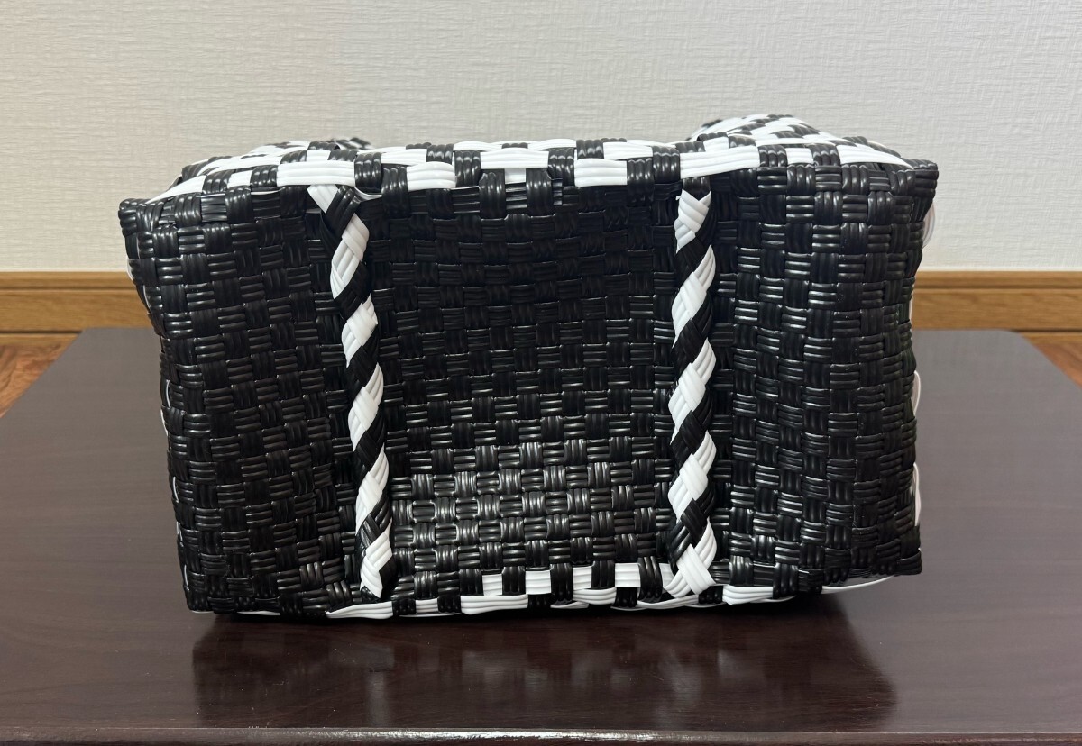 プラカゴ　メルカド　トートバッグ　ハンドメイド　かごバッグ　パサール　模様編み　ブラック×ホワイト