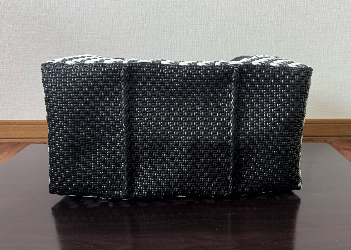 プラカゴ　メルカド　大容量　トートバッグ　ハンドメイド　パサールバッグ かごバッグ　XLサイズ　模様編み　細(xì)あみ　ブラック×ホワイト