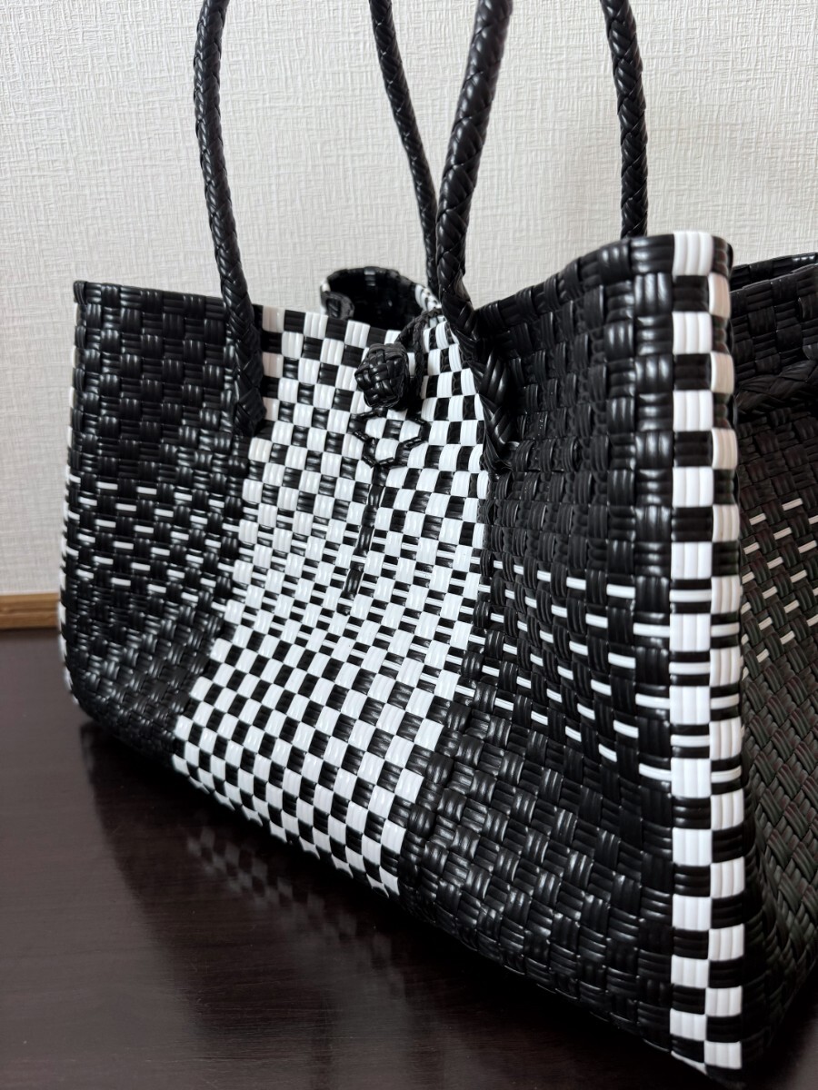 プラカゴ　メルカド　大容量　トートバッグ　ハンドメイド　パサールバッグ かごバッグ　XLサイズ ブラック×ホワイト