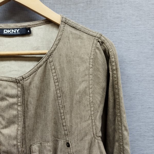 F309 DKNY ダナキャランニューヨーク ジャケット コットン リネン ノーカラー レディース サイズ 4 変形 ステッチ クロップド ベージュ