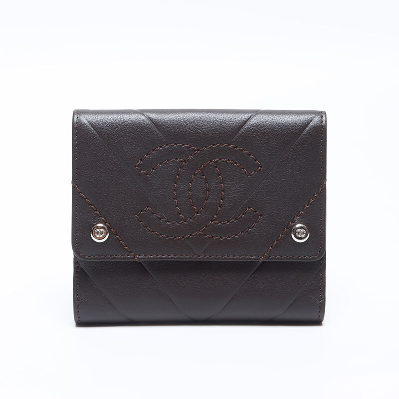 シャネル CHANEL 三つ折り財(cái)布 10番臺(tái) 2005-2006 ココマーク ブラウン