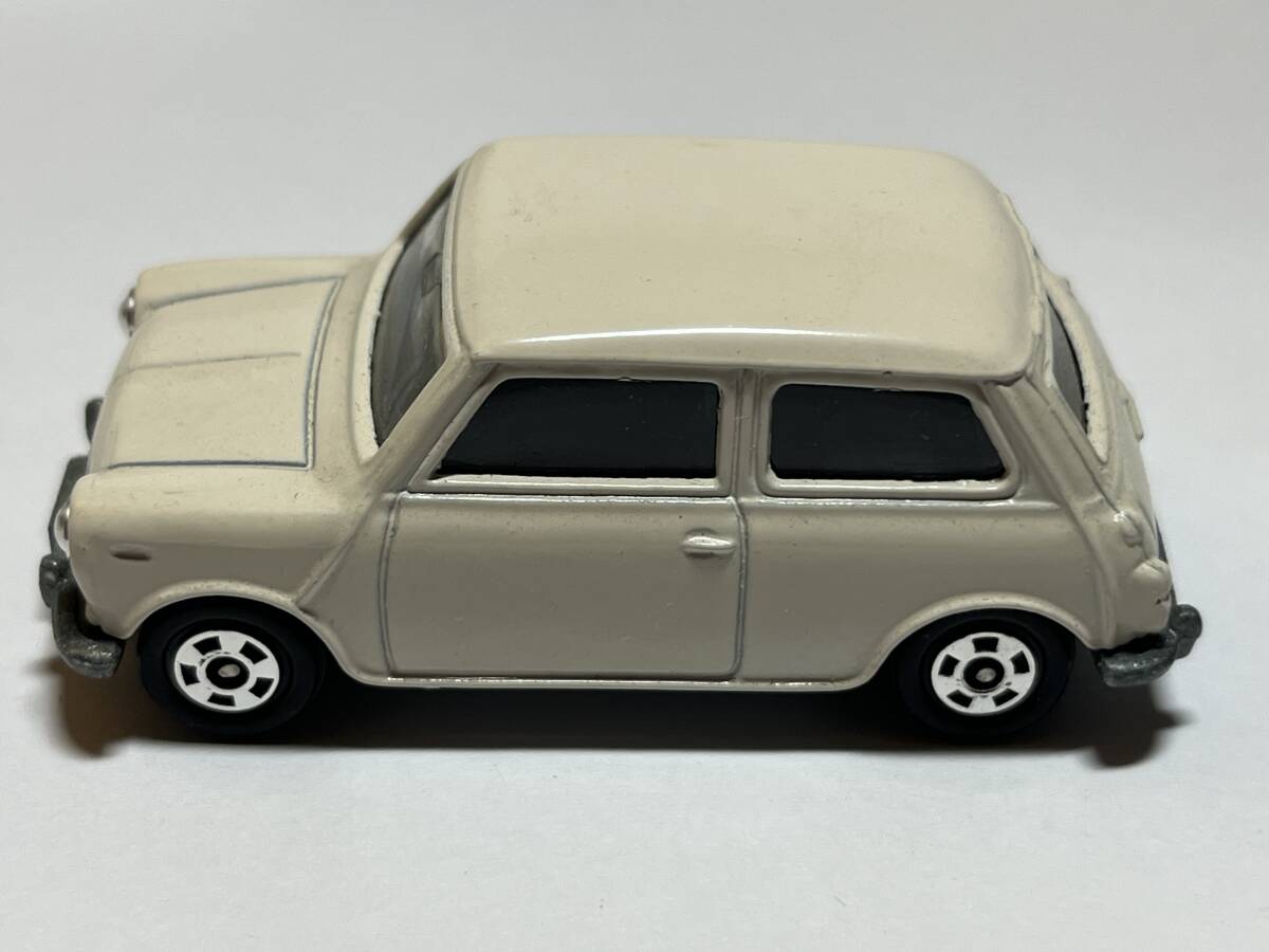 tomica トミカ MINI COOPER S Mk-Ⅲ ミニクーパーS 白・白ルーフ