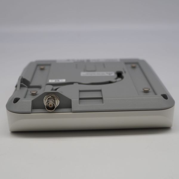 SHURE UA864A 壁面取付用広帯域アンテナ(650-952MHz) 91006