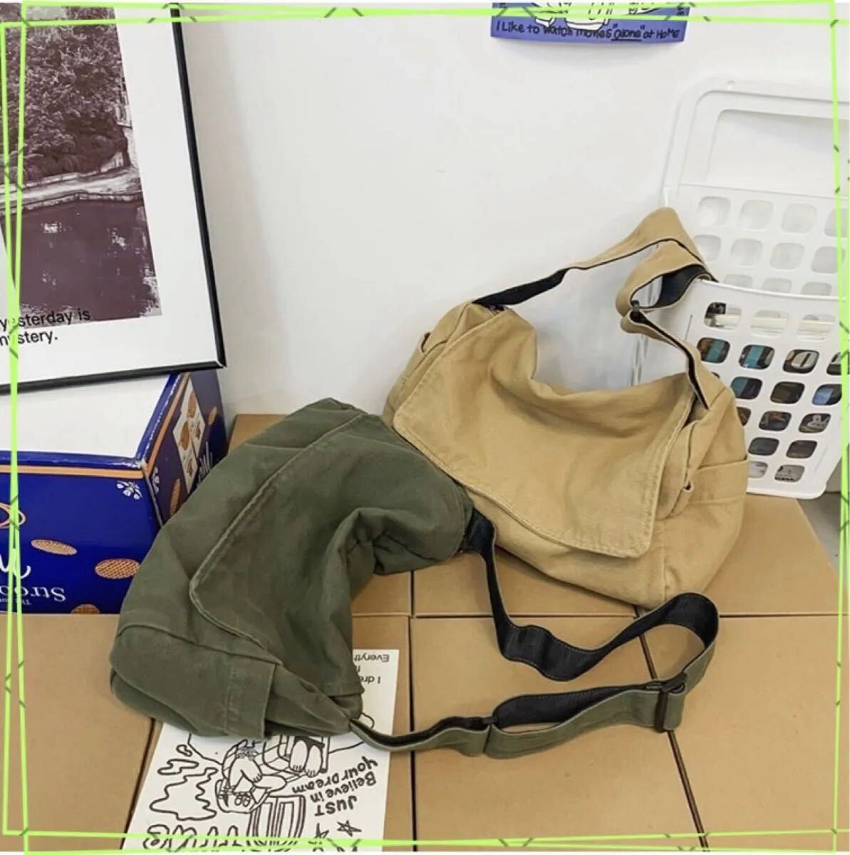 【新品未使用】　ニュースペーパー 古著 軍 メッセンジャー ショルダー 新品 男女兼用　カーキ色　ミニタリー ヴィンテージ