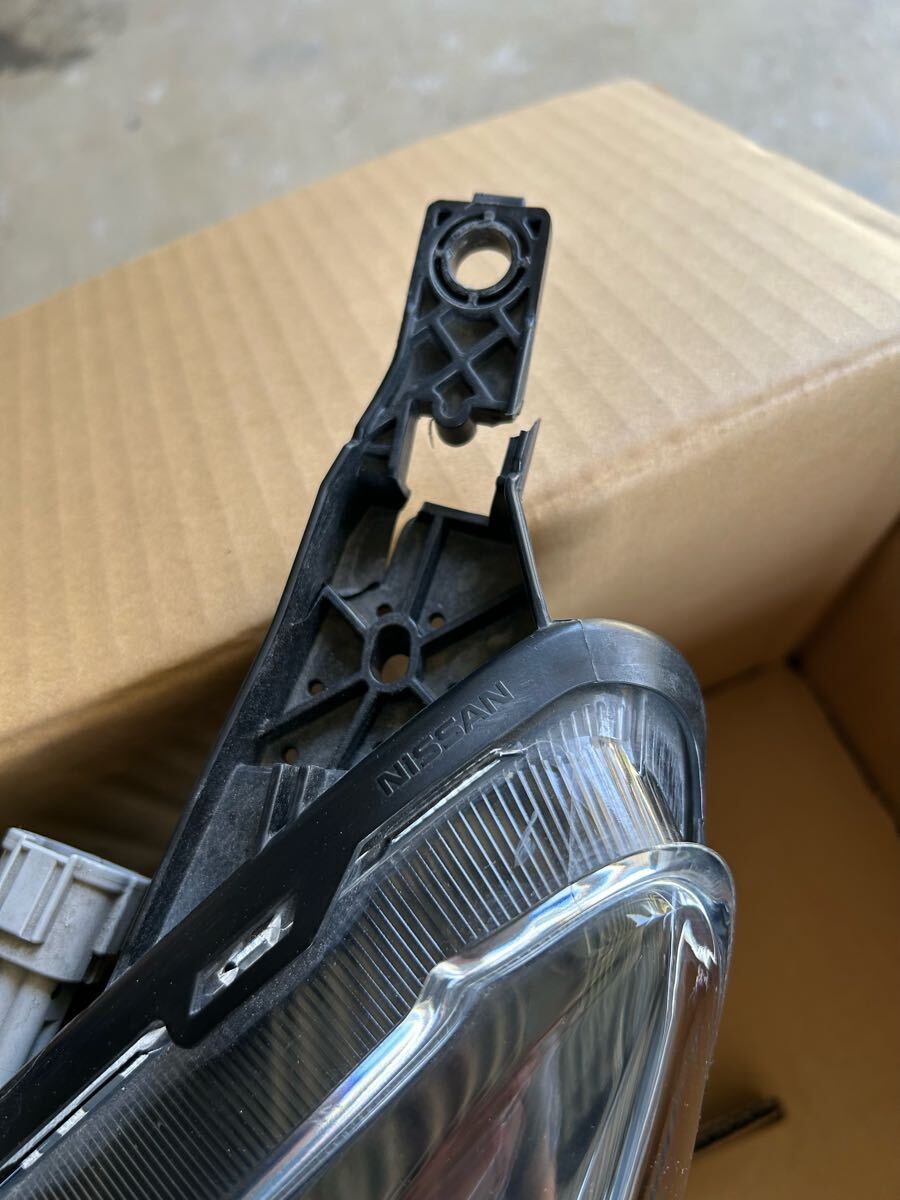  Note E12 левая передняя фара LED. мир изначальный год 