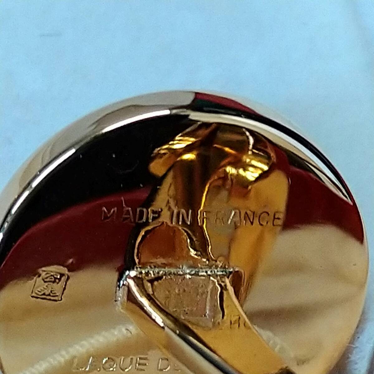 【美品】S.T.Dupont デュポン カフスボタン ロゴ【ブランド アクセサリー 金 ゴールド 寶飾品 メンズ ジュエリー お灑落 希少 レア】24