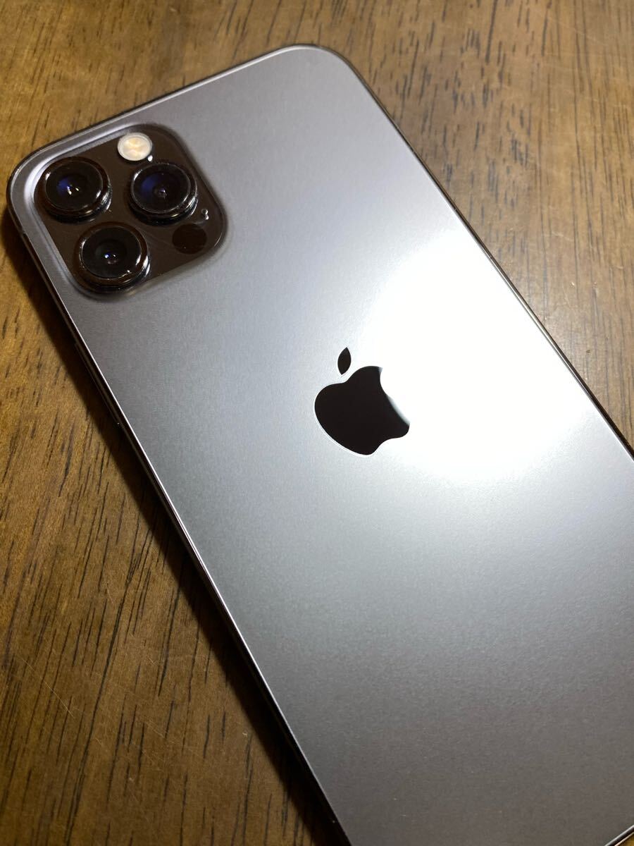 美品 iPhone 12 Pro 256GB SIM フリー グラファイト