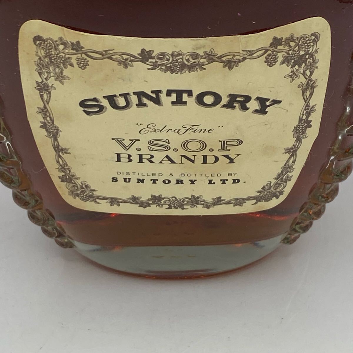 M0607708B サントリー ブランデー特級(jí) V.S.O.P SUNTORY 720ml 43% BRANDY 古酒 ヴィンテージ 當(dāng)時(shí)物 中古品 現(xiàn)狀品