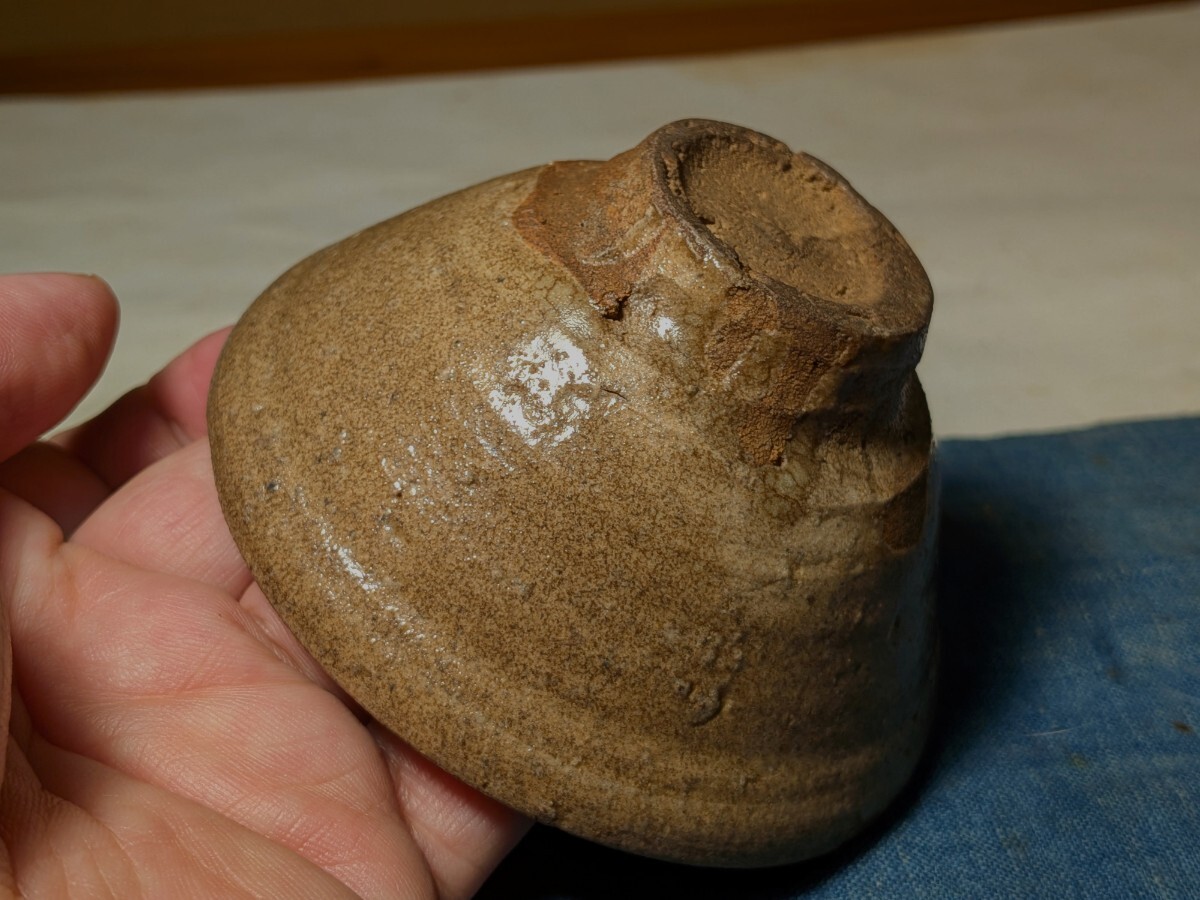 【哲】【特別出品】井戸形の古唐津盃（伝世?桃山時代）
