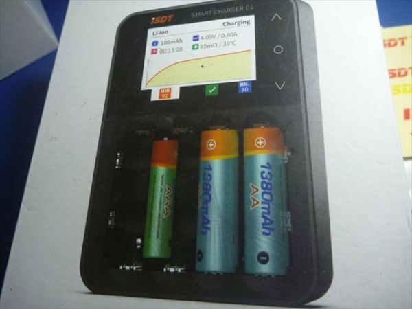 новый товар lithium ион и т.п. аккумулятор зарядное устройство батарейка. подробности . понимать жидкокристаллический имеющий высокая эффективность . модель..NCR18650 и т.п.. зарядка .