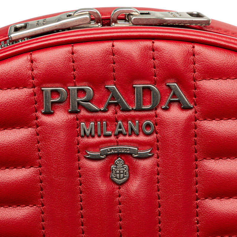 PRADA ショルダーバッグ ダイアグラム　レッド プラダ ダイアグラム ショルダーバッグ 1BH130 レッド レザー