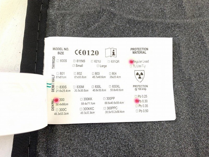 送料無料【新品】X線防護(hù)服 X線防護(hù)衣 エプロン SHIELDING 300-RL (100) ☆SF24A-W#25