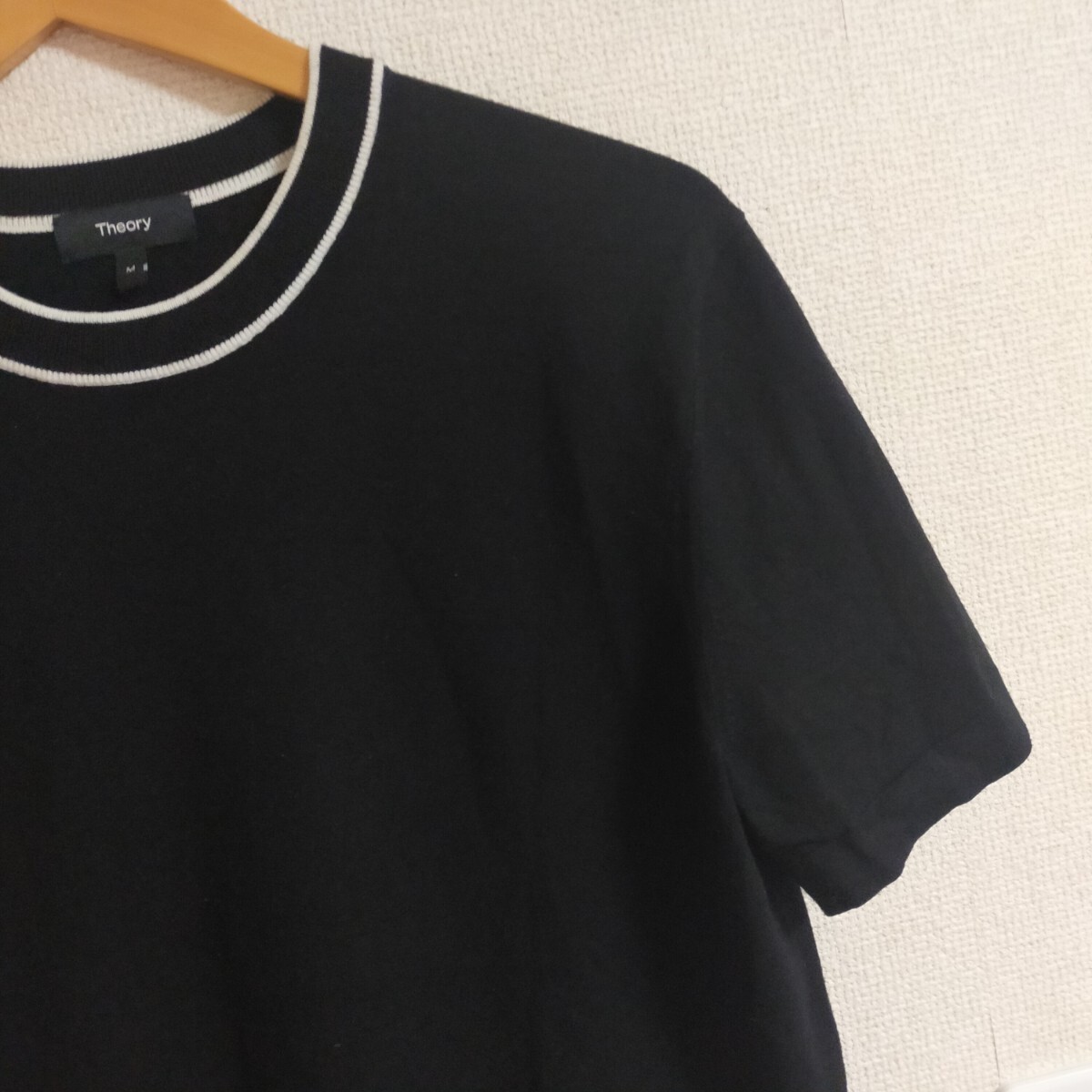 Theory セオリー 肌触り抜群 半袖ニットTシャツ M ブラック(黒）_画像5