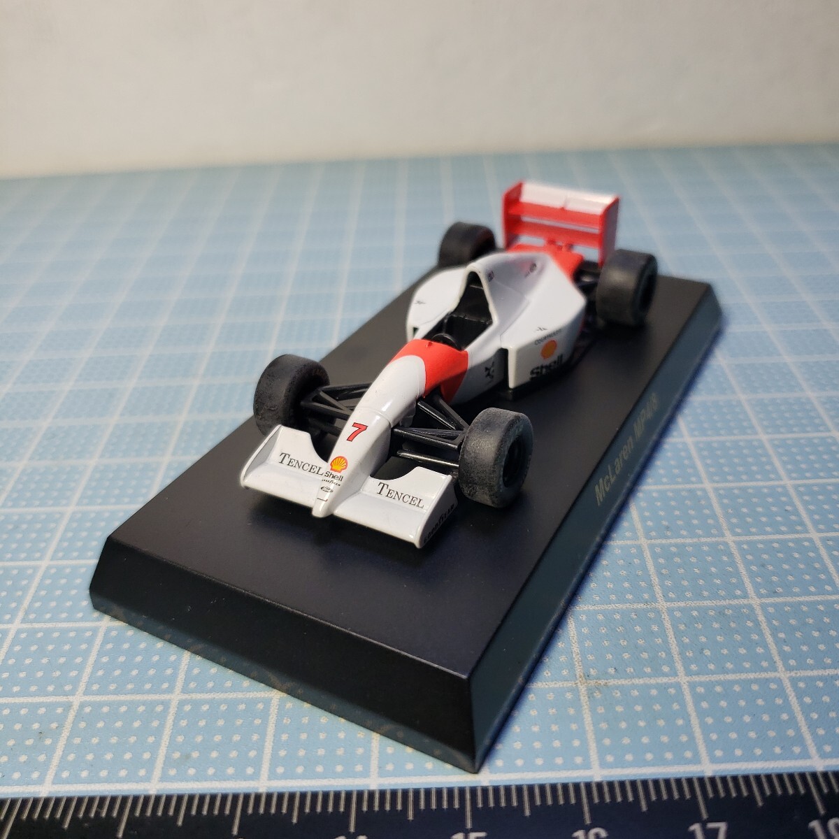 京商 1/64 マクラーレン ミニカーコレクション マクラーレンF1 MP4/8 McLaren KYOSHO