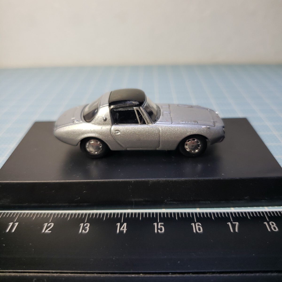 Kyosho 1/64 TOYOTA миникар коллекция TOYOTA SPORTS 800