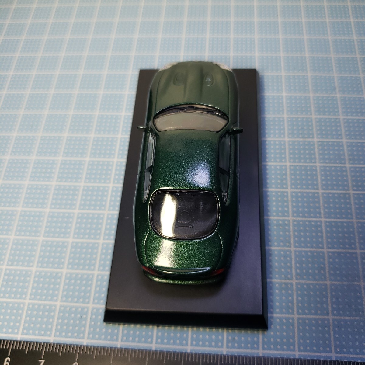京商 1/64 ブリティッシュカー ミニカーコレクション JAGUAR XKR