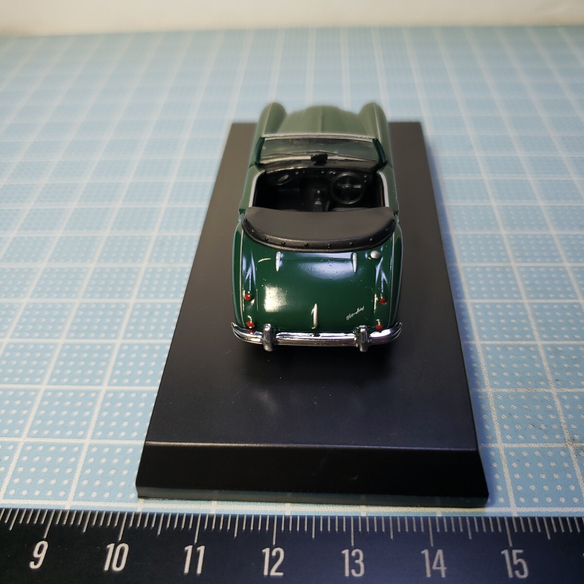 Kyosho 1/64 желтохвост салфетка машина миникар коллекция Austin Healey 100/6