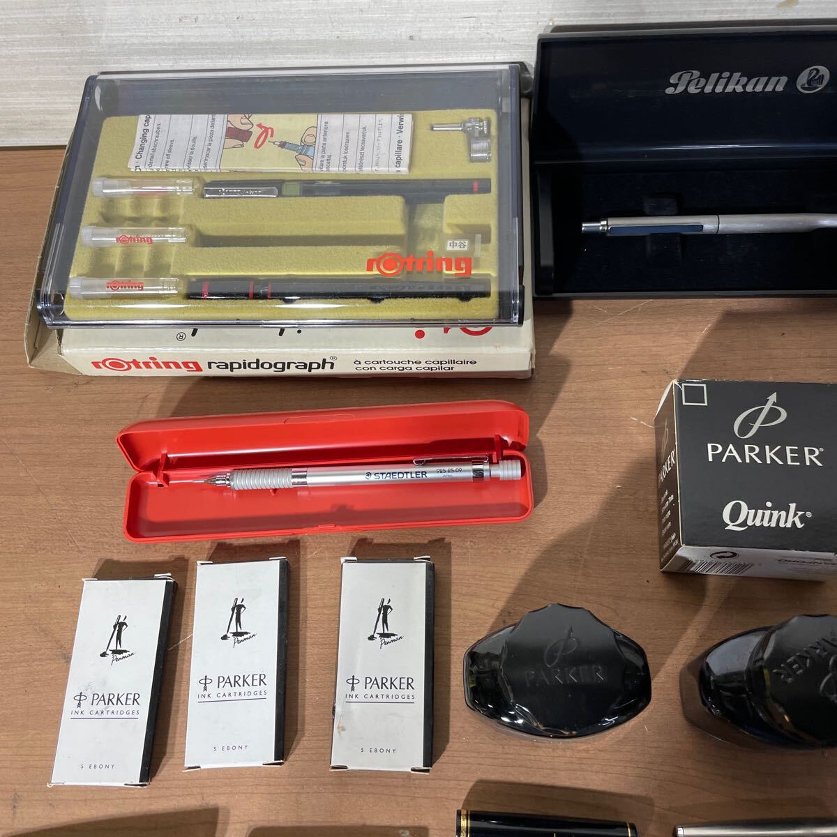 萬年筆 18K 21K 14K まとめ ボールペン含む PILOT PARKER Sailor Elabo Pelikan SONNET PLATINUM など 筆記用具