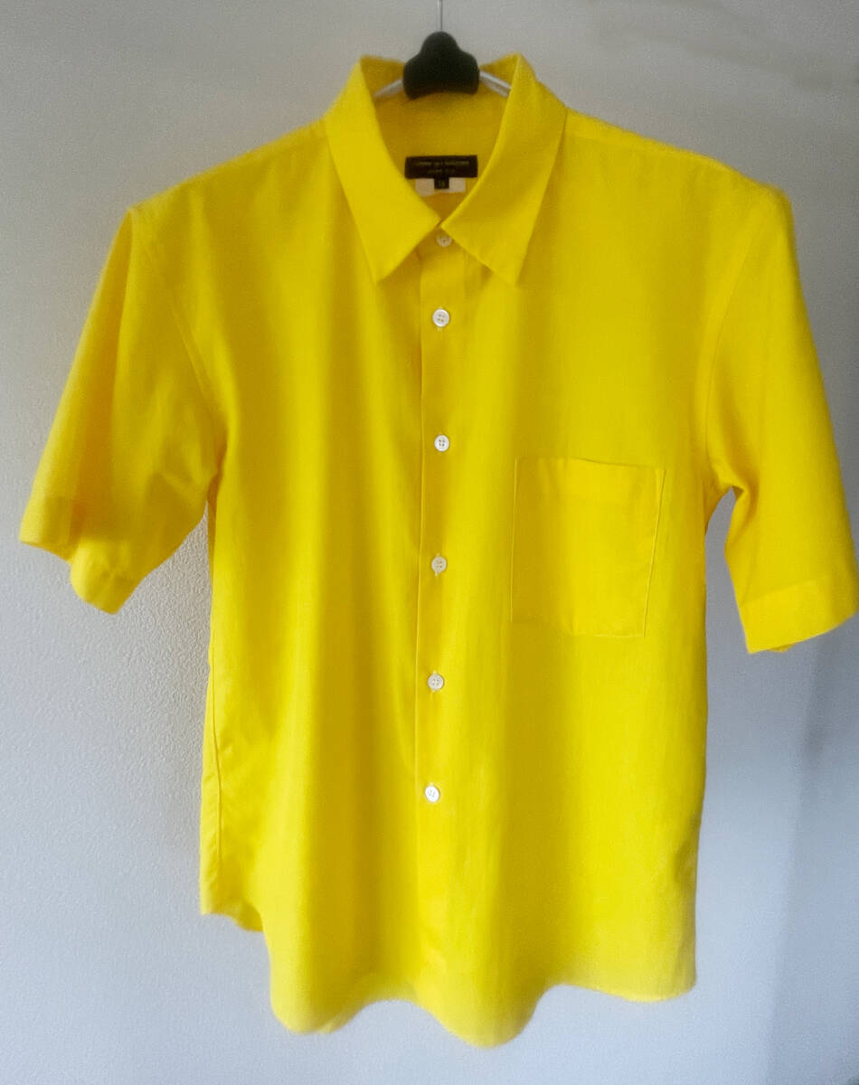 COMME des GARCONS HOMME イエロー半袖シャツ