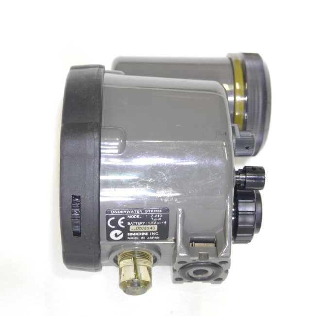INON Z-240 タイプ2 ハイエンド水中ストロボ 2燈セット 光ケーブル付
