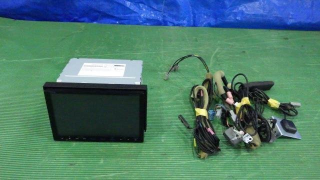 【宮城 塩釜発】＜ジャンク品＞中古 カーナビゲーション Ｎ－ＢＯＸ DBA-JF1 純正品 Gathers（ギャザズ） VXM-155VFEi 08A40-5T0-410